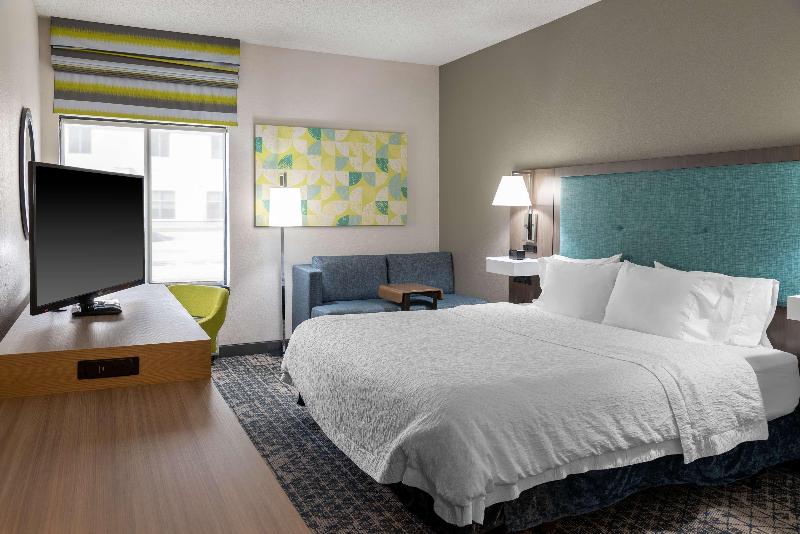 غرفة قياسية سرير كينج, Super 8 By Wyndham Lake City