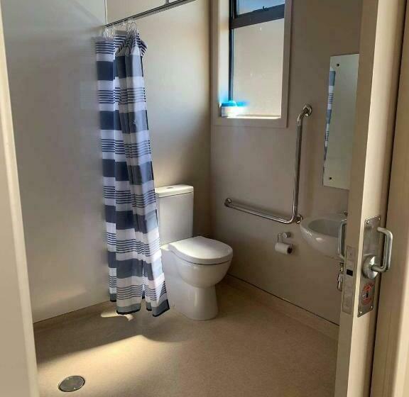 Студия Стандарт, Catlins Inn