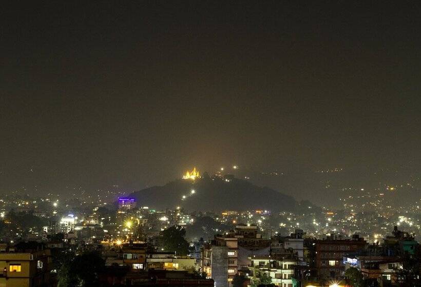 اتاق لوکس, Arushi Boutique