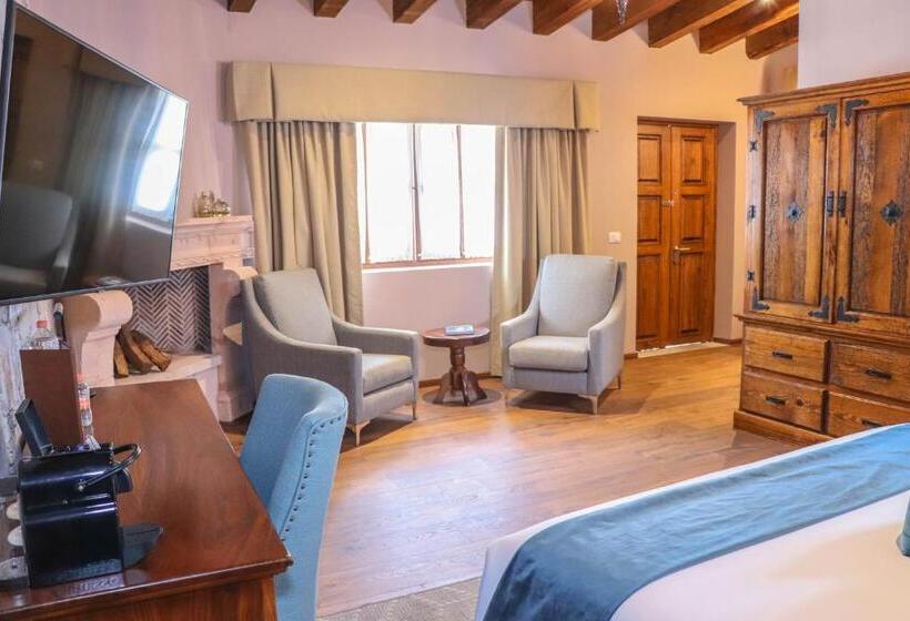 Номер Deluxe Кровать Кинг, Gamma Morelia Vista Bella