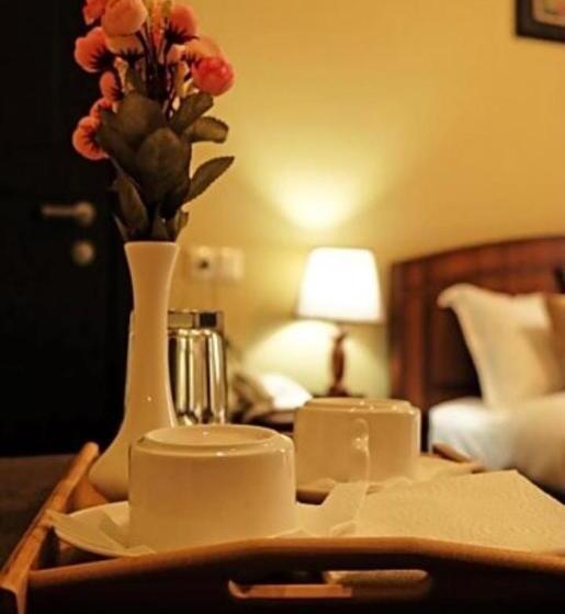 اتاق استاندارد با بالکن, Sisno