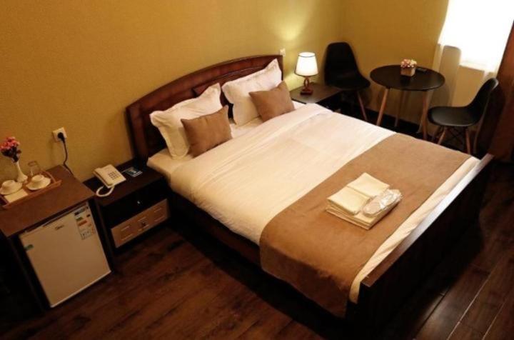 اتاق استاندارد با بالکن, Sisno