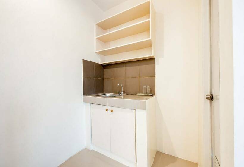 اتاق لوکس, V Cat Apartelle