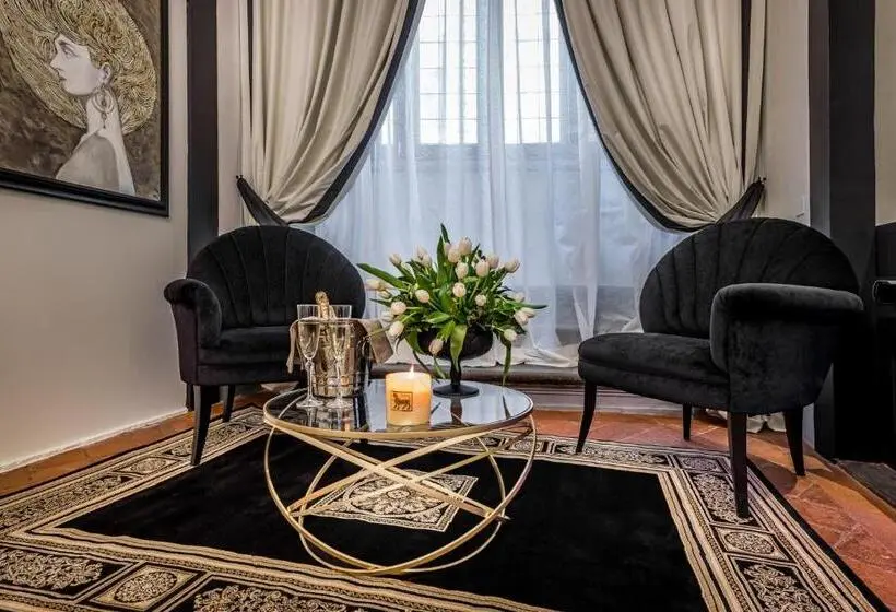 سوییت لوکس, Palazzo Bianca Cappello Residenza D Epoca