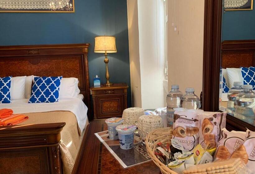 سوییت جونیور با بالکن, Santa Marija House