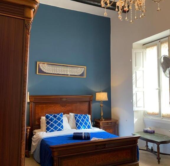 سوییت جونیور با بالکن, Santa Marija House