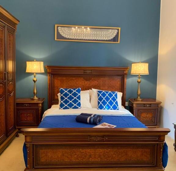 سوییت جونیور با بالکن, Santa Marija House