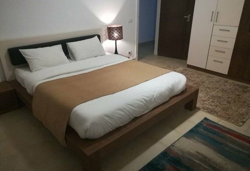 کلبه ییلاقی سوپریور یک خوابه, Marina View Residence