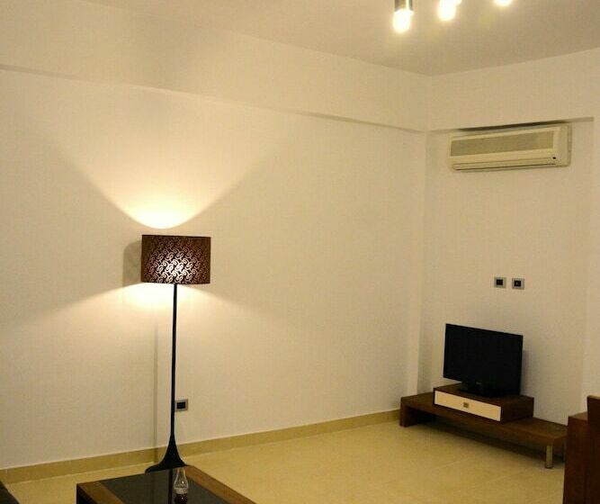 کلبه ییلاقی, Marina View Residence