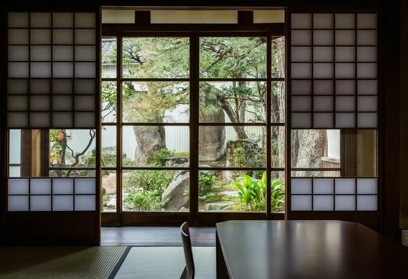 اتاق استاندارد چهار تخته, Nipponia Izumo Hirata Cotton Road