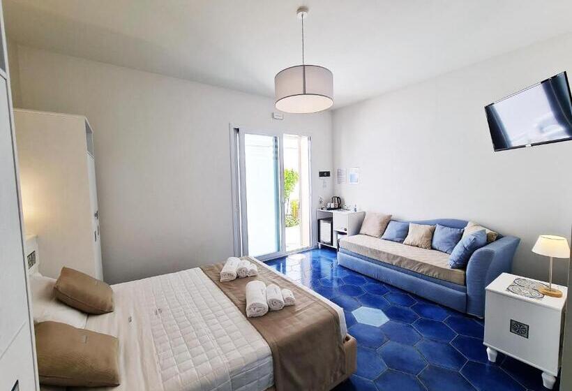 Четырехместный Номер Стандарт, Kalinifta Rooms Apartment