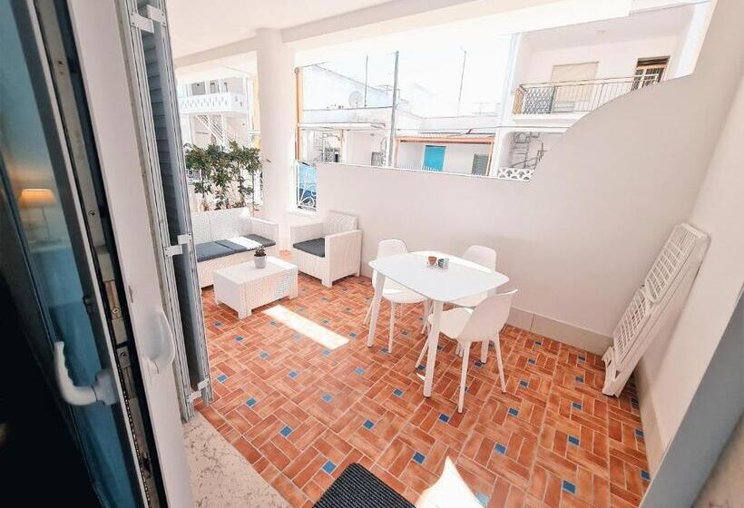 חדר סטנדרט לשלושה, Kalinifta Rooms Apartment