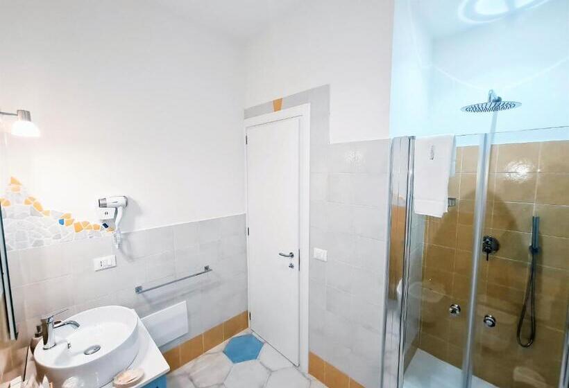 חדר סטנדרט לשלושה, Kalinifta Rooms Apartment