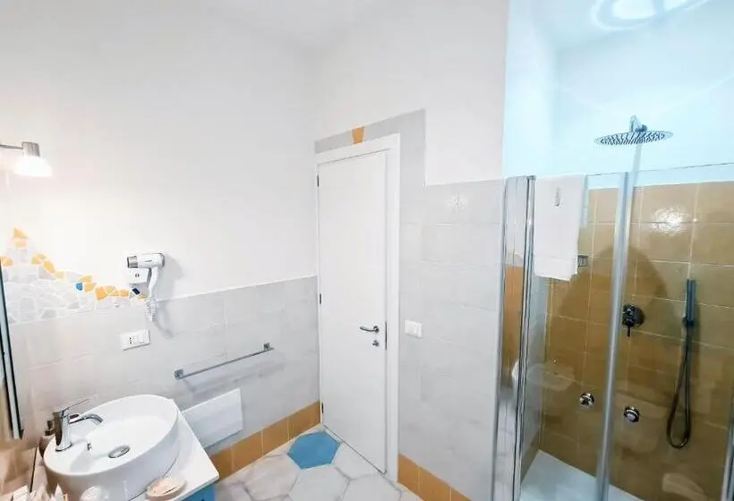 スタンダードトリプルルーム, Kalinifta Rooms Apartment