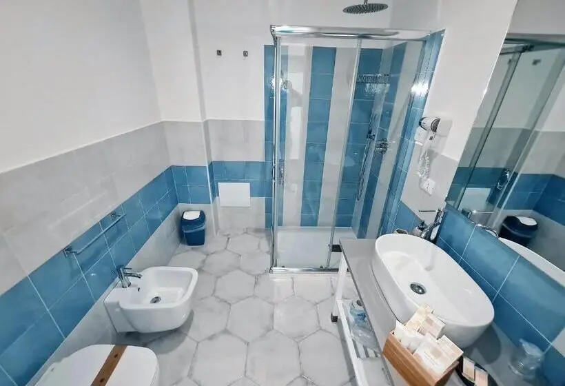 スタンダード４人部屋, Kalinifta Rooms Apartment