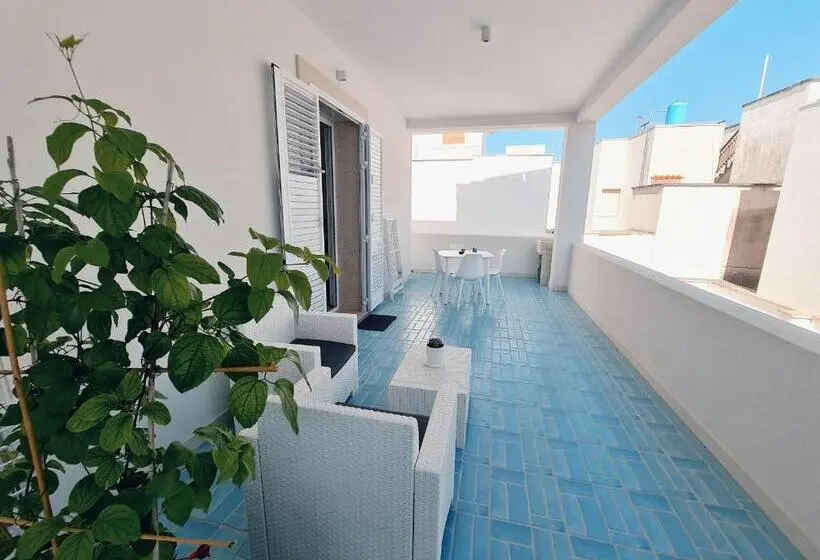 スタンダードルーム, Kalinifta Rooms Apartment