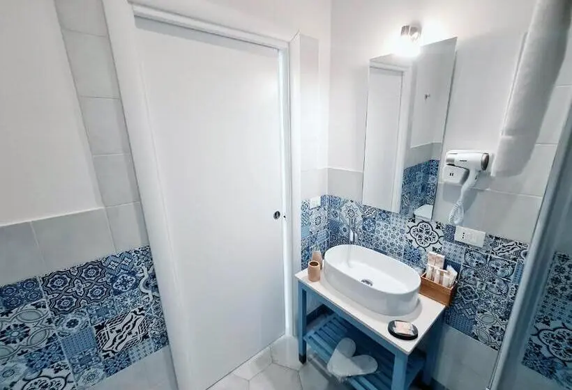 スタンダードルーム, Kalinifta Rooms Apartment