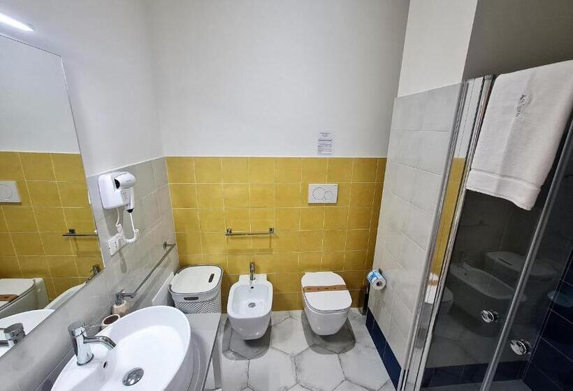 דירת חדר, Kalinifta Rooms Apartment