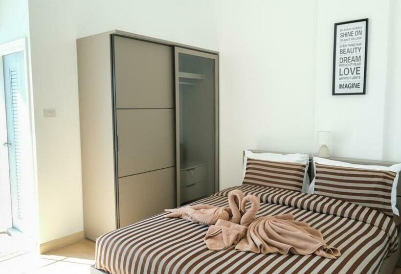 Quarto Superior, The Square 101