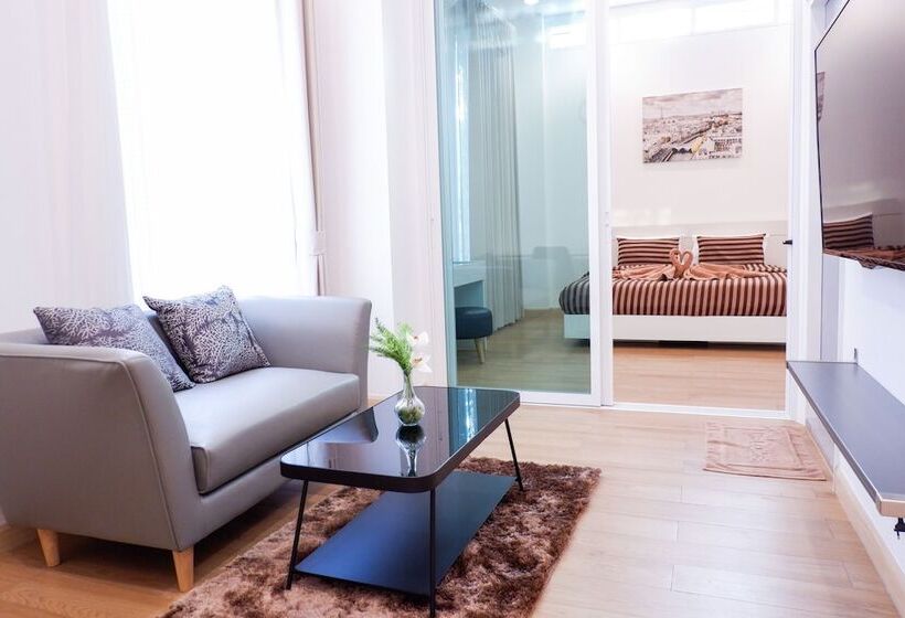 Suíte, The Square 101