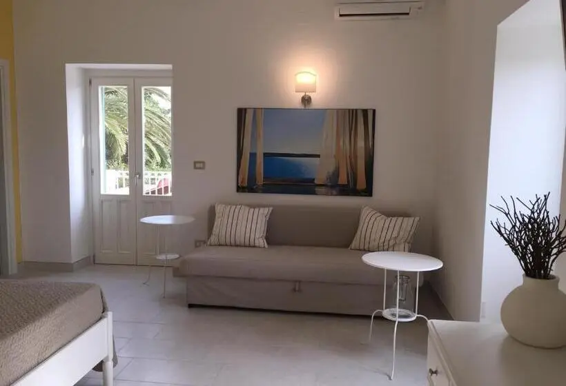 バルコニー付きデラックスルーム, Resort Villa Isola B&b