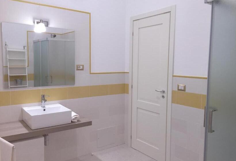 발코니 디럭스 룸, Resort Villa Isola B&b