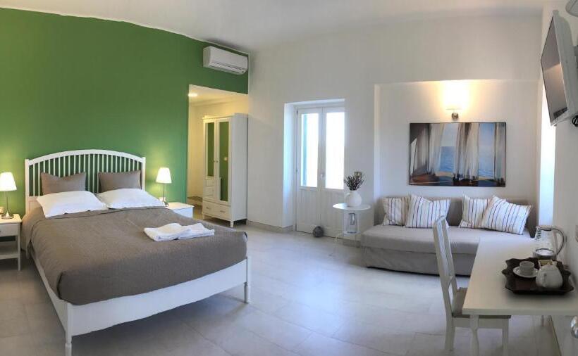 스탠다드 룸 킹사이즈 침대, Resort Villa Isola B&b