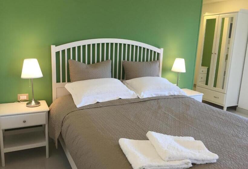 스탠다드 룸 킹사이즈 침대, Resort Villa Isola B&b