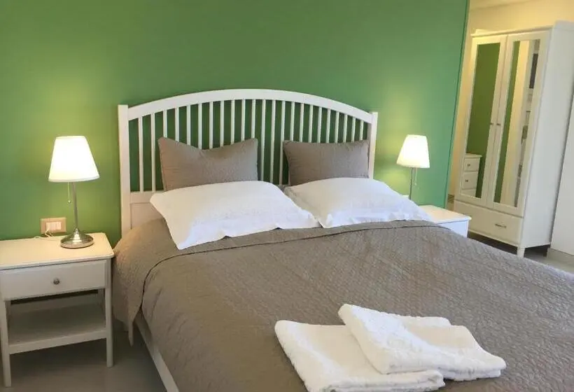 キングサイズベッドのスタンダードルーム, Resort Villa Isola B&b