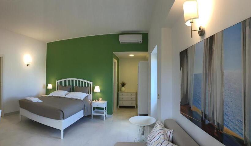 스탠다드 룸 킹사이즈 침대, Resort Villa Isola B&b