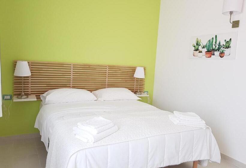 스탠다드 룸 풀장 전망, Resort Villa Isola B&b