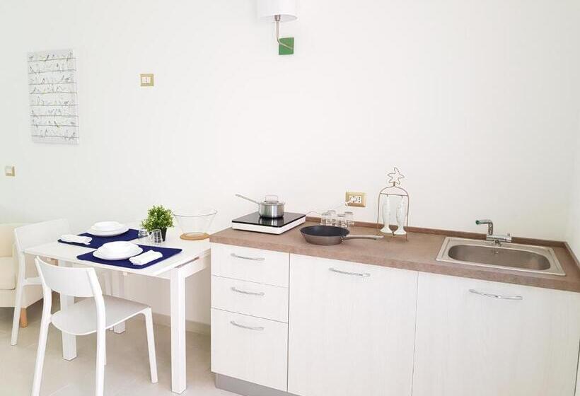 Студио Стандарт с Террасой, Resort Villa Isola B&b