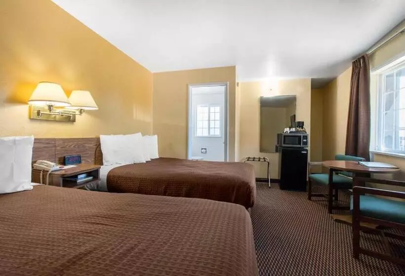 اتاق استاندارد با 2 تخت دوبل, Eureka Town House Motel  Historic Old Town