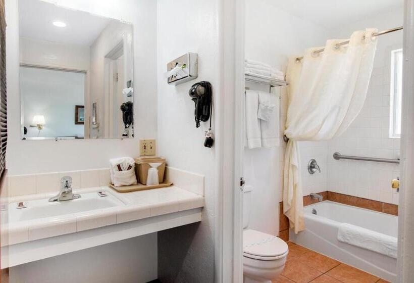 סוויטת 2 חדרי שינה, Eureka Town House Motel  Historic Old Town