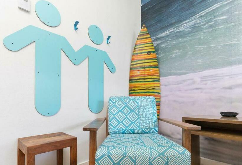 غرفة قياسية مطلّة علي الحديقة, Postcard Inn On The Beach