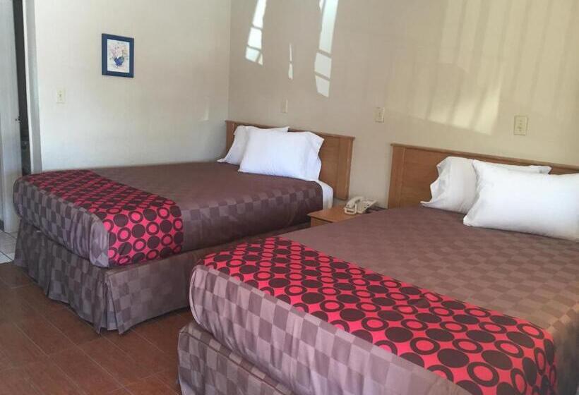 스탠다드 룸 더블 침대 2개, Townhouse Inn And Suites