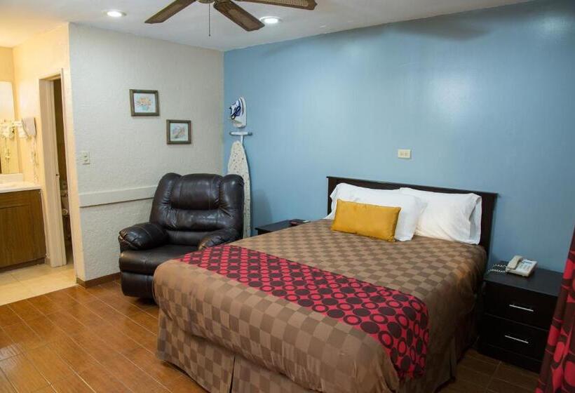 스탠다드 룸, Townhouse Inn And Suites