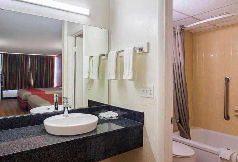 חדר דלוקס, Motel 6 Cleveland, Tn