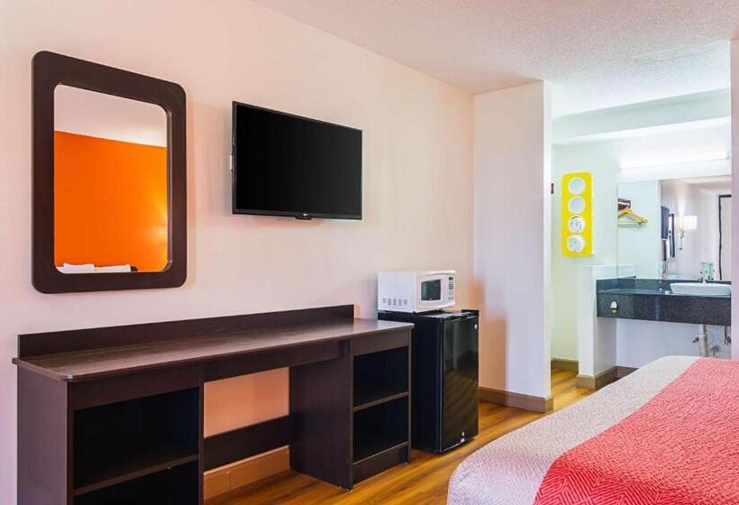 חדר סטנדרט עם מיטת קינג, Motel 6 Cleveland, Tn