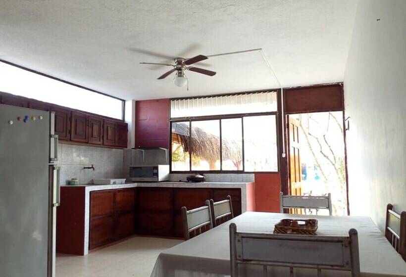 חדר סטנדרט לשלושה, Hospedaje Casa Playa