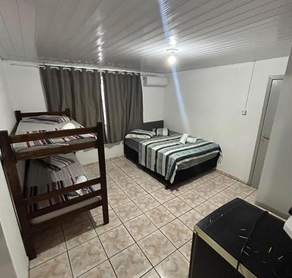 スタンダード４人部屋, Paraná Bc