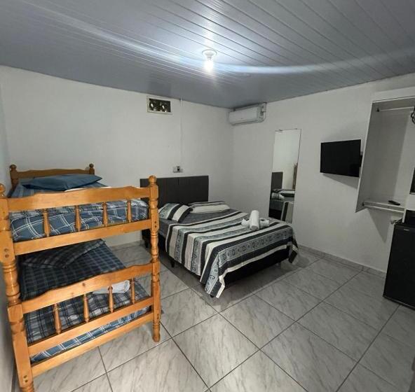 スタンダード４人部屋, Paraná Bc