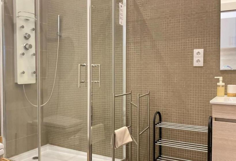 Apartamento 1 Dormitório com Sacada, Gardenia Aparthôtel