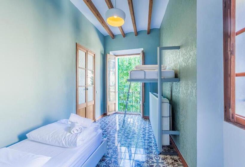 Трехместный Номер Стандарт Совместная Ванная, Hostel Sóller