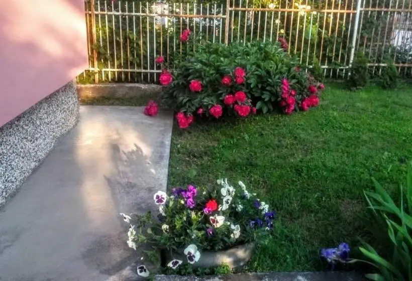 آپارتمان 1 خوابه, Guest House Bosnian House