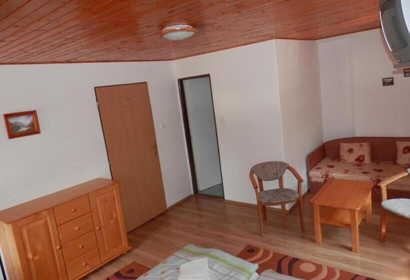 اتاق استاندارد, Penzion Stárek