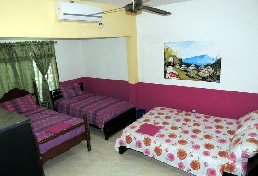 اتاق خانوادگی, Turispanish