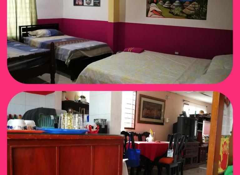 اتاق خانوادگی, Turispanish