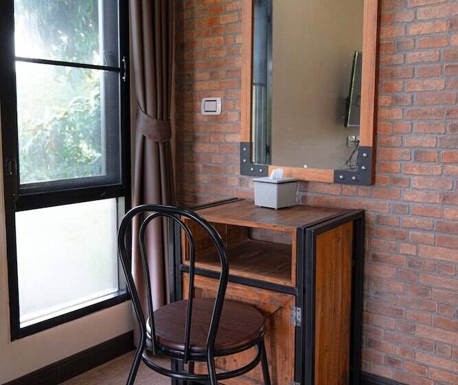 استودیوی استاندارد, Best Way Resort