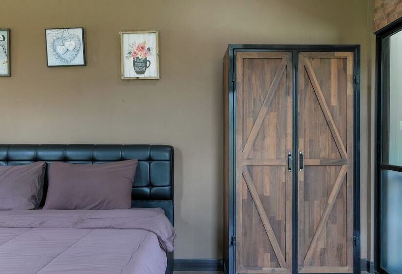 استودیوی استاندارد, Best Way Resort